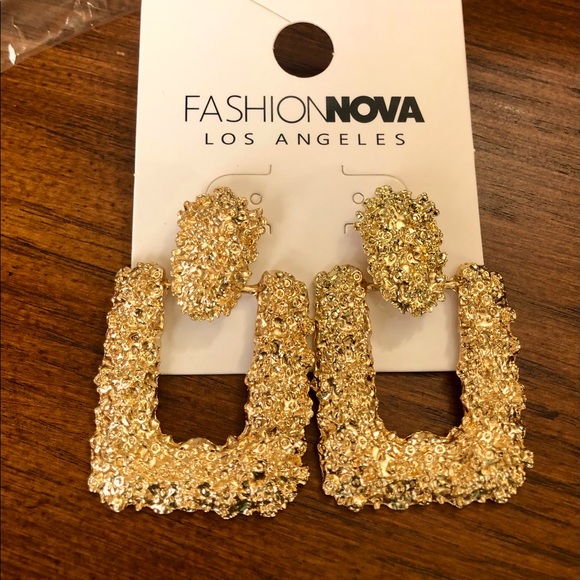 ✨NWT Drop earrings - Picture 1 of 3